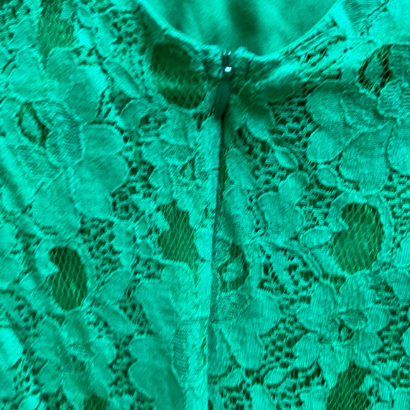 Maude Medium Green Lace Romper - Picture 9 of 10